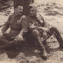 Константин Николаевич Мамардашвили (справа).