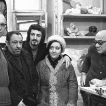 С. Хрущев, Э. Неизвестный, В. Ловецкий, Е. Елагина, М. Мамардашвили. Проводы Э. Неизвестного, 1976 г. (фотография © И. Пальмина)