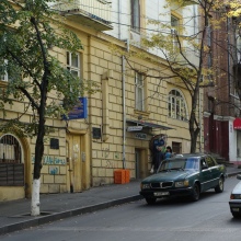 Тбилиси. Дом на пр. Чавчавадзе, 24 (со стороны ул. Базалетской)